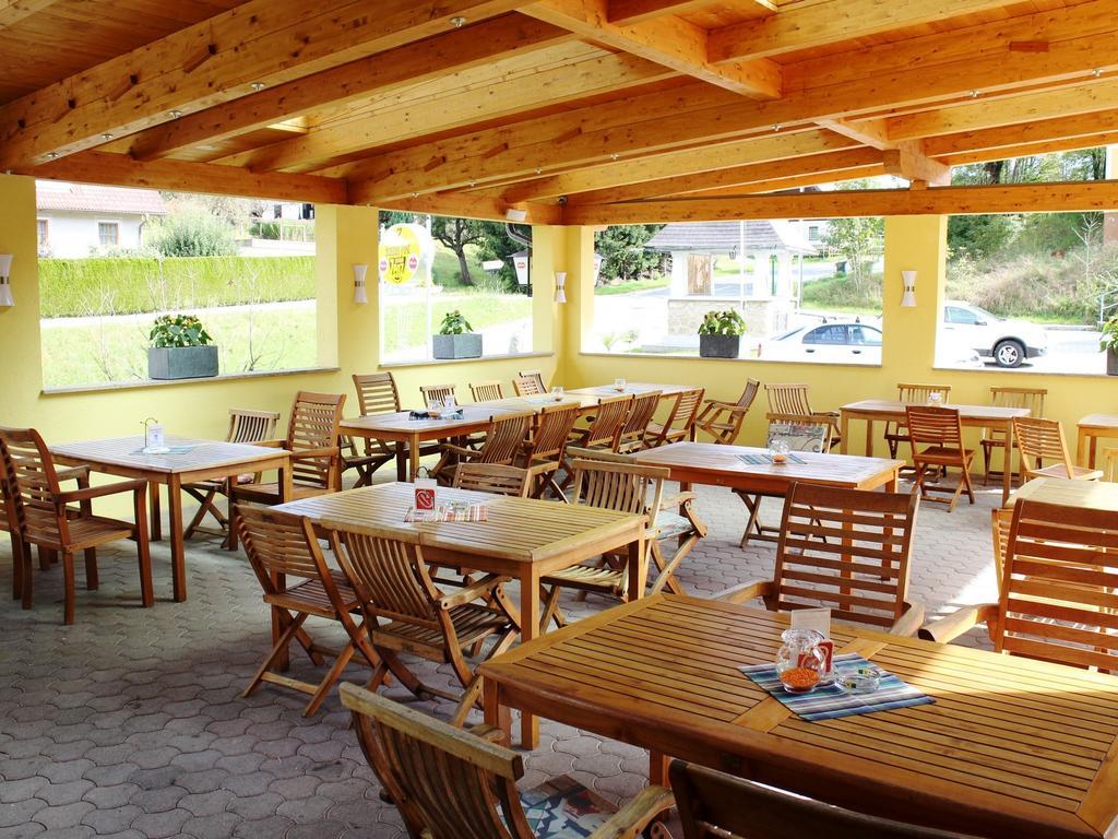 Gasthof Pension Post "Zenz" Latschach ober dem Faakersee Exterior foto