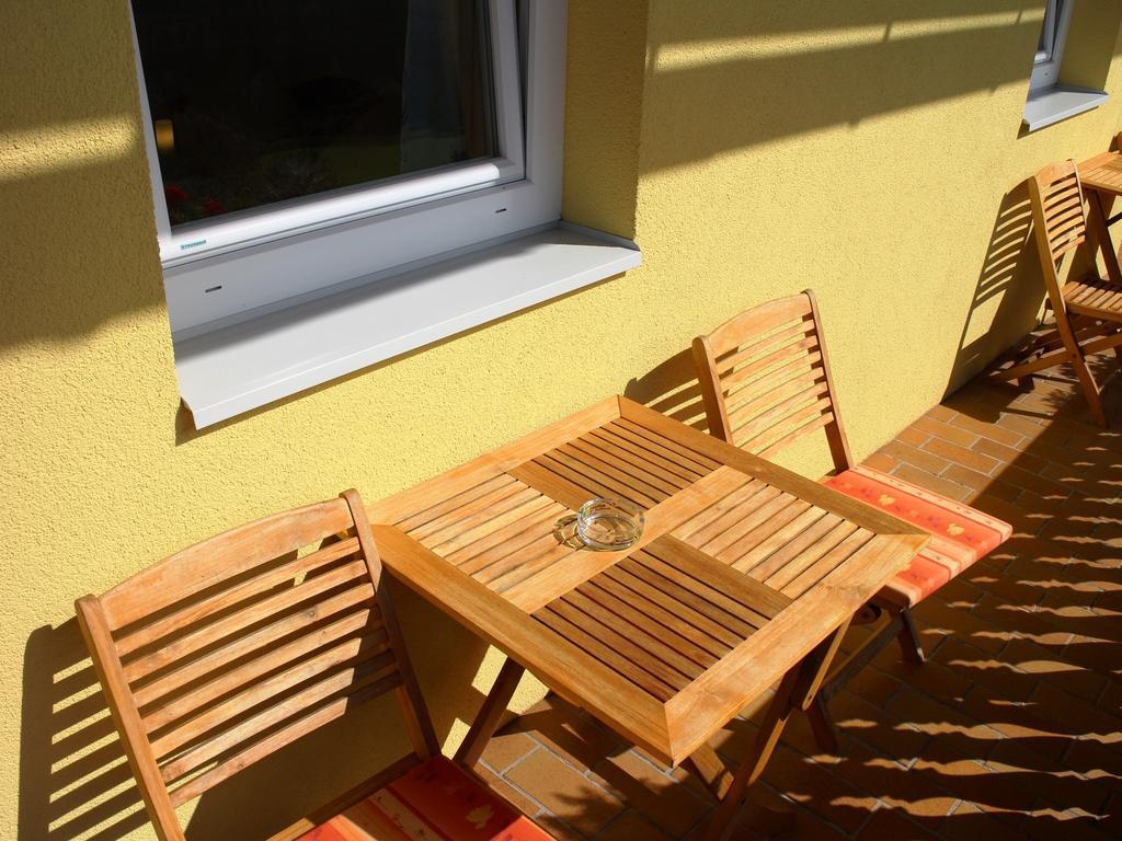 Gasthof Pension Post "Zenz" Latschach ober dem Faakersee Habitación foto